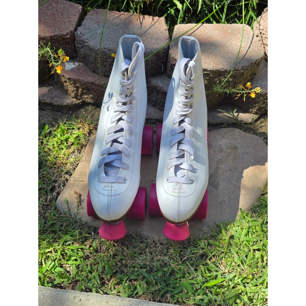 Chicago Skates White Pink Rink Roller Skates High Top Quad Skates Womens 8